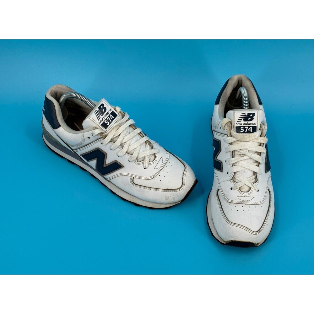 New Balance 574 Men’s 8.5 White Navy Leather Sneakers NB574WNY ENCAP